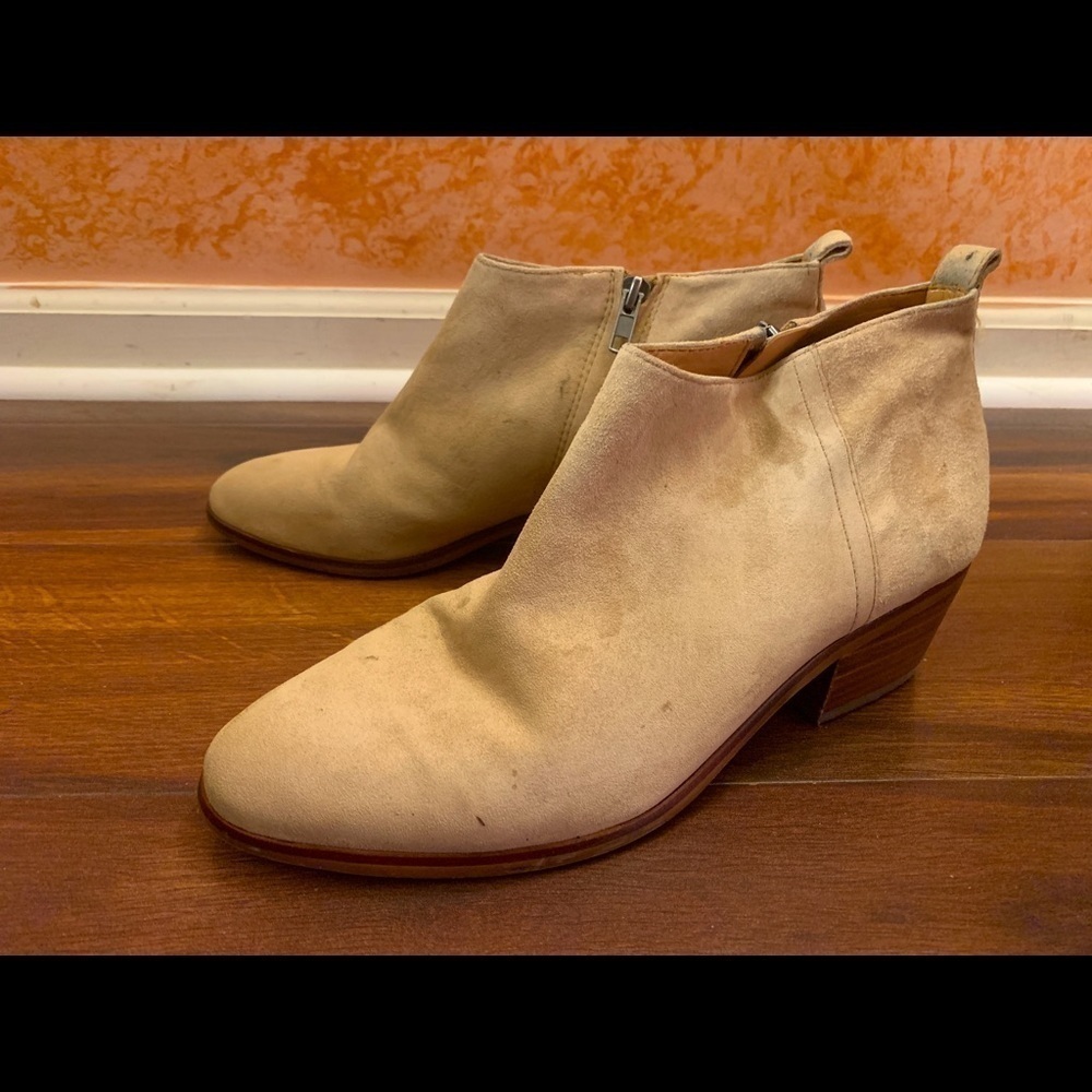🌿END of Season SALE🌿J. CREW Factory Women’s Ankle Boot Size 9